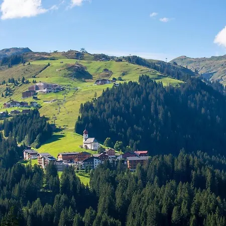 Garni Ragaz 3*