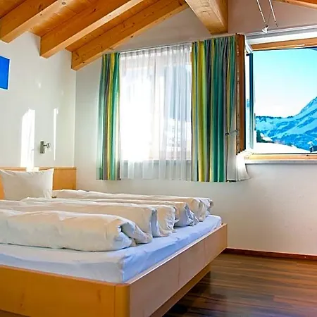 Garni Ragaz 3*