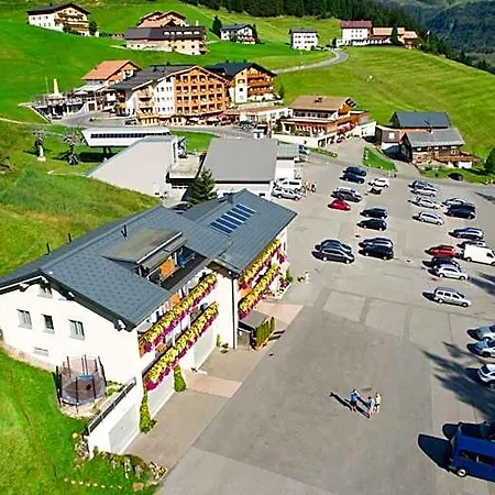 Garni Ragaz 3*