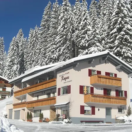 Hotel Garni Ragaz 3*