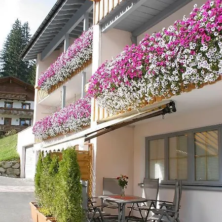 Garni Ragaz 3*