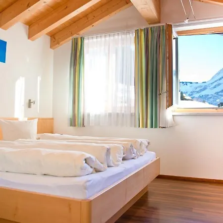 Garni Ragaz Ξενοδοχείο 3*